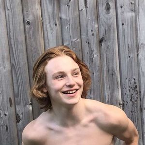 Meet your Posher, Jake